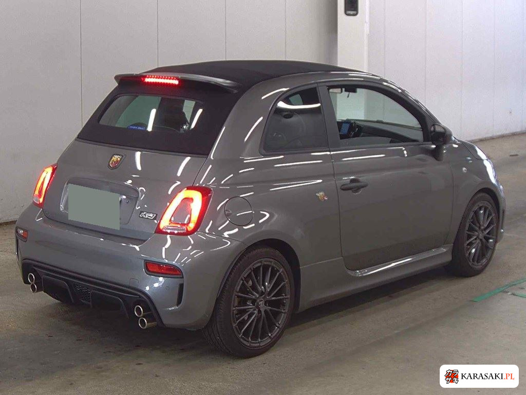 Abarth 595C 2024 z aukcji japońskiej