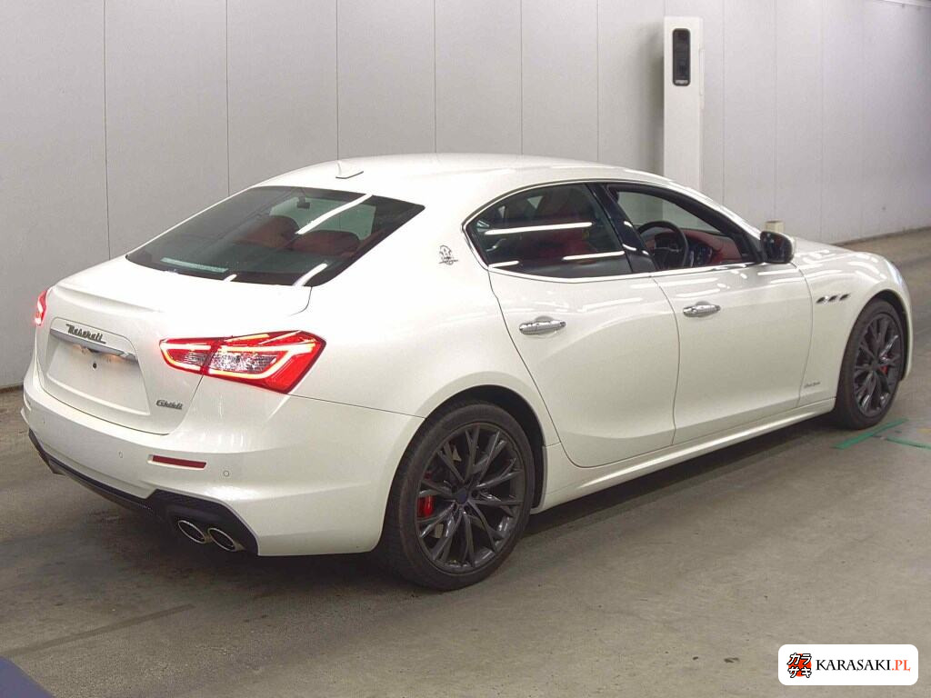 Maserati Ghibli 2019 z aukcji japońskiej