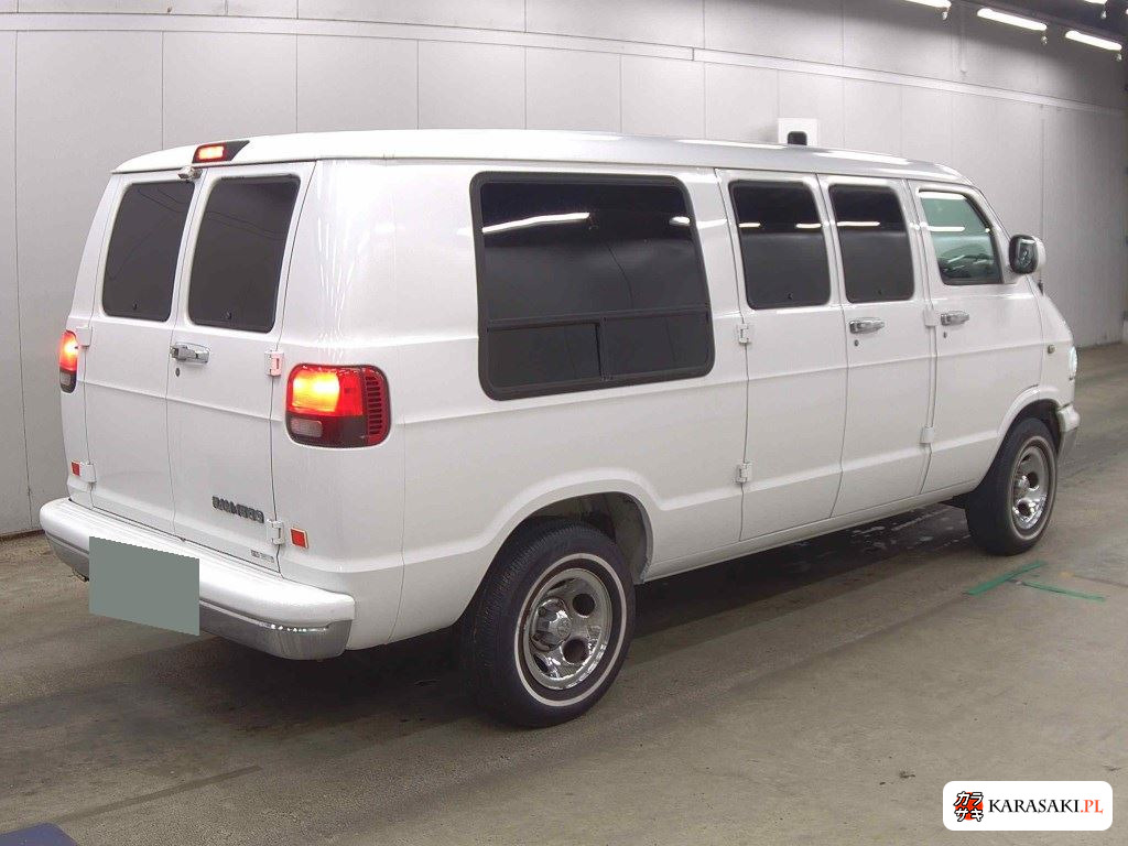 Dodge Ram 2001 z aukcji japońskiej