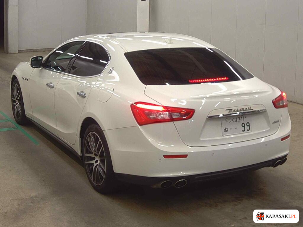 Maserati Ghibli 2017 z aukcji japońskiej