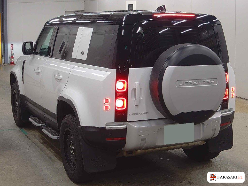 2021 Land Rover Defender 5D 4WD 110 S P300 2