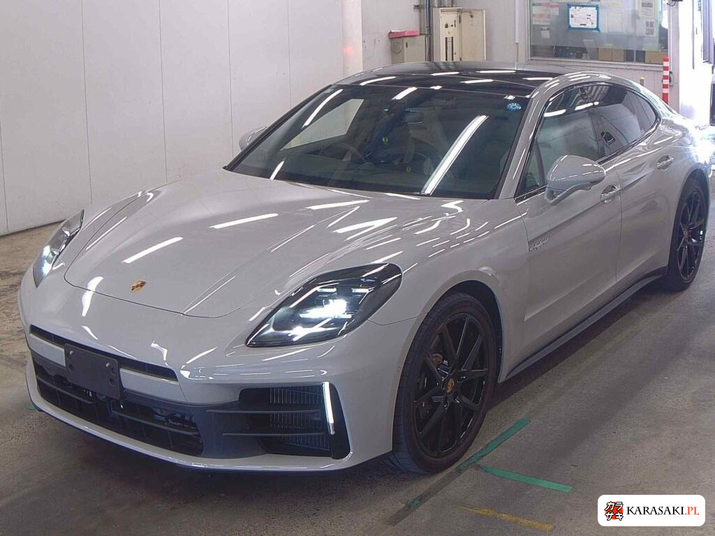 Porsche Panamera 2025 z aukcji japońskiej