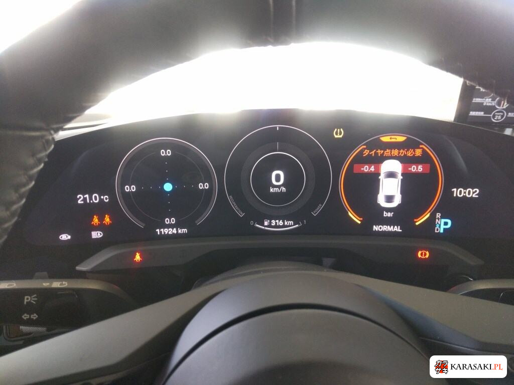 Porsche Taycan 2021 z aukcji japońskiej