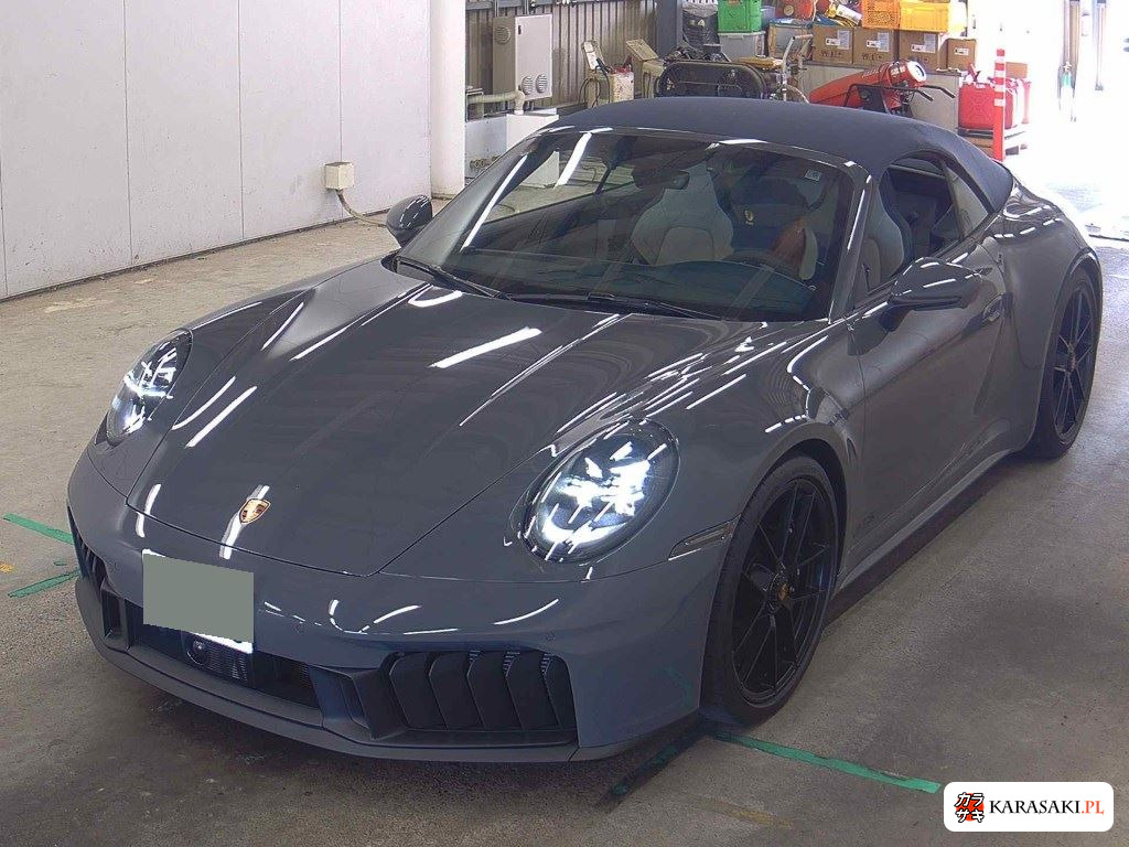 Porsche 911 2025 z aukcji japońskiej