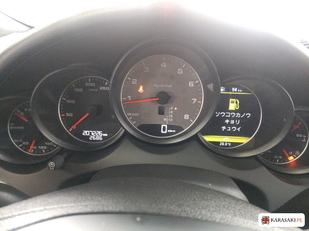 Porsche Cayenne 2011 z aukcji japońskiej