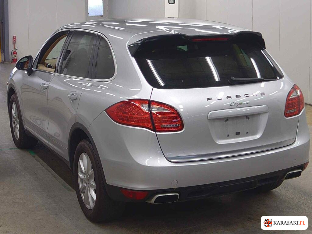 Porsche Cayenne 2015 z aukcji japońskiej