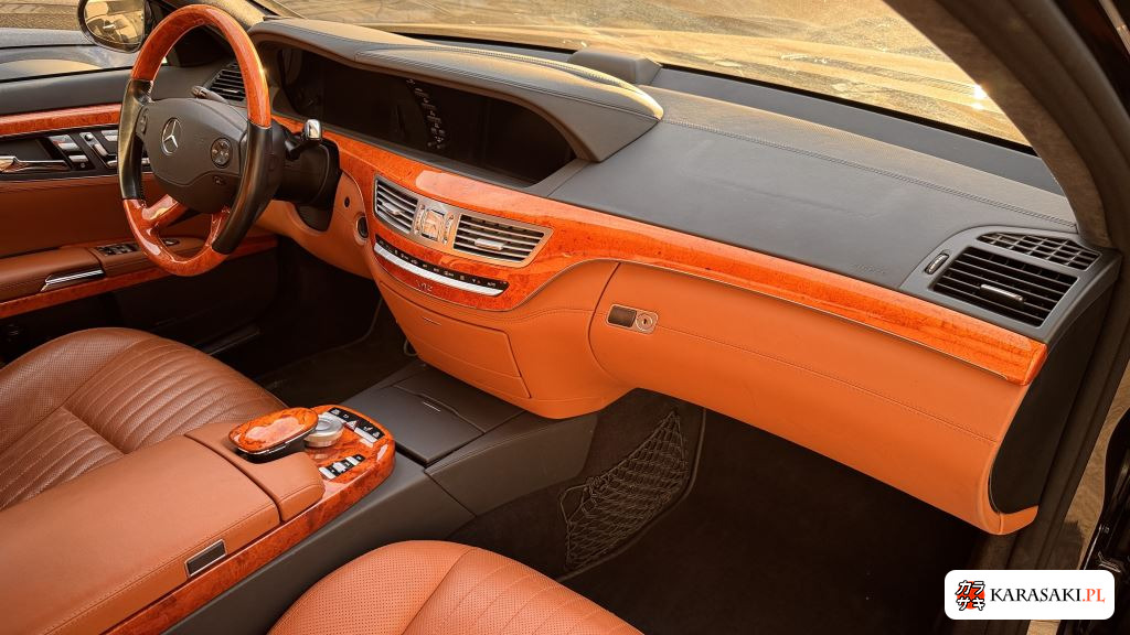 Mercedes-Benz S-Class 2006 z aukcji japońskiej