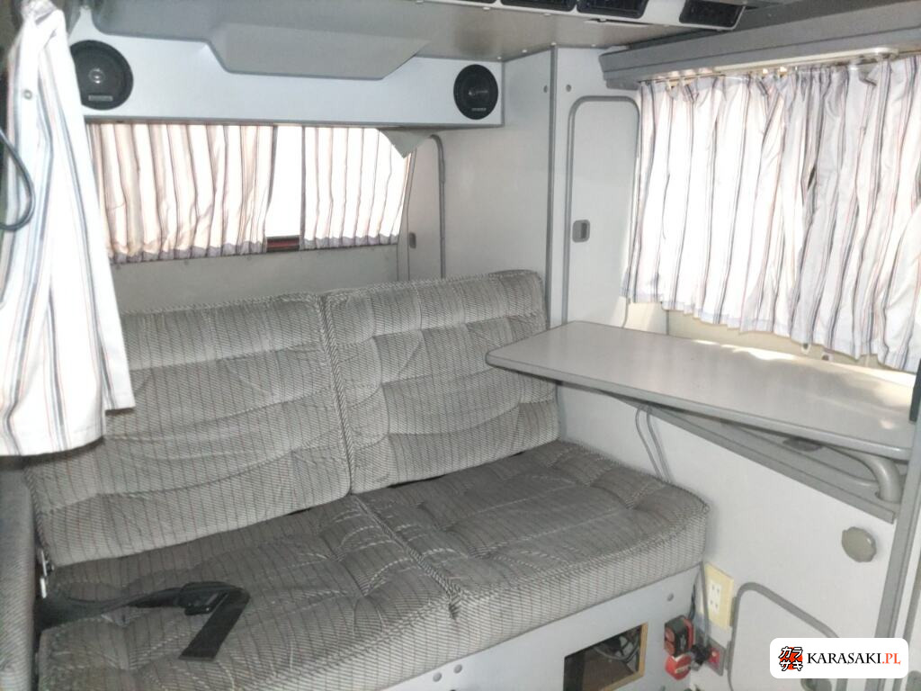 Volkswagen Vanagon 1990 z aukcji japońskiej