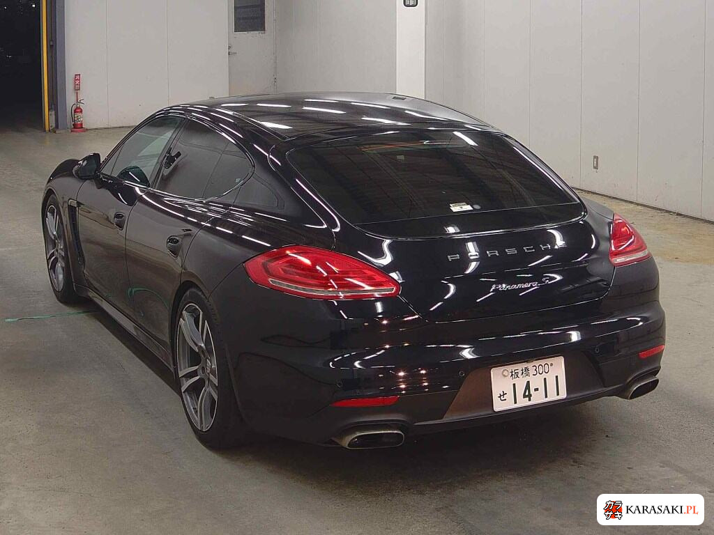 Porsche Panamera 2016 z aukcji japońskiej