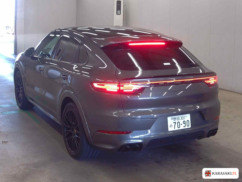 Porsche Cayenne Coupe 2021 z aukcji japońskiej