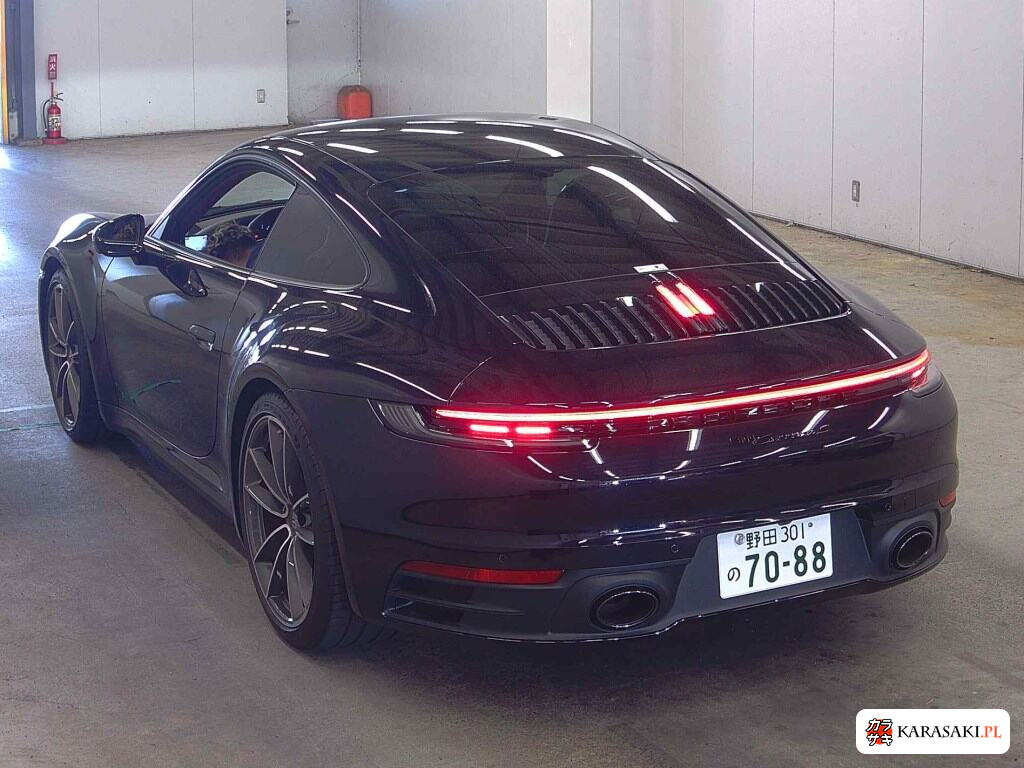 Porsche 911 2024 z aukcji japońskiej