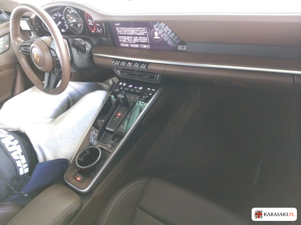 Porsche 911 2024 z aukcji japońskiej