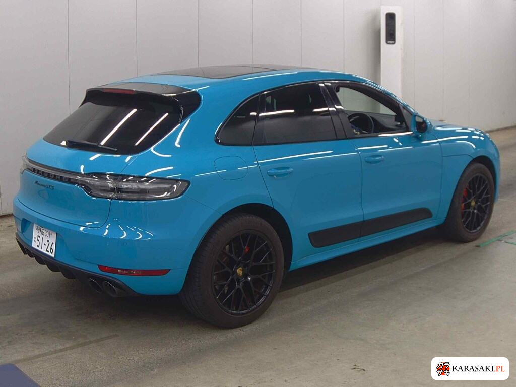 2020 Porsche Macan 4WD GTS Sport Chrono Package 4