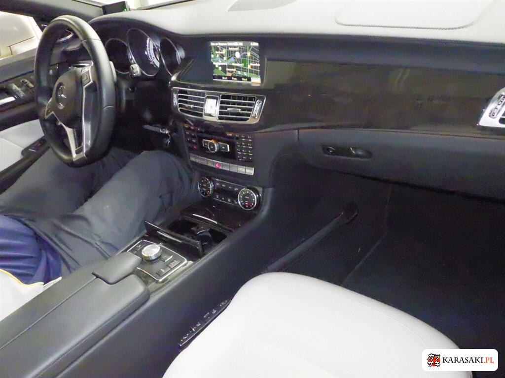 Mercedes-Benz CLS-Class 2012 z aukcji japońskiej