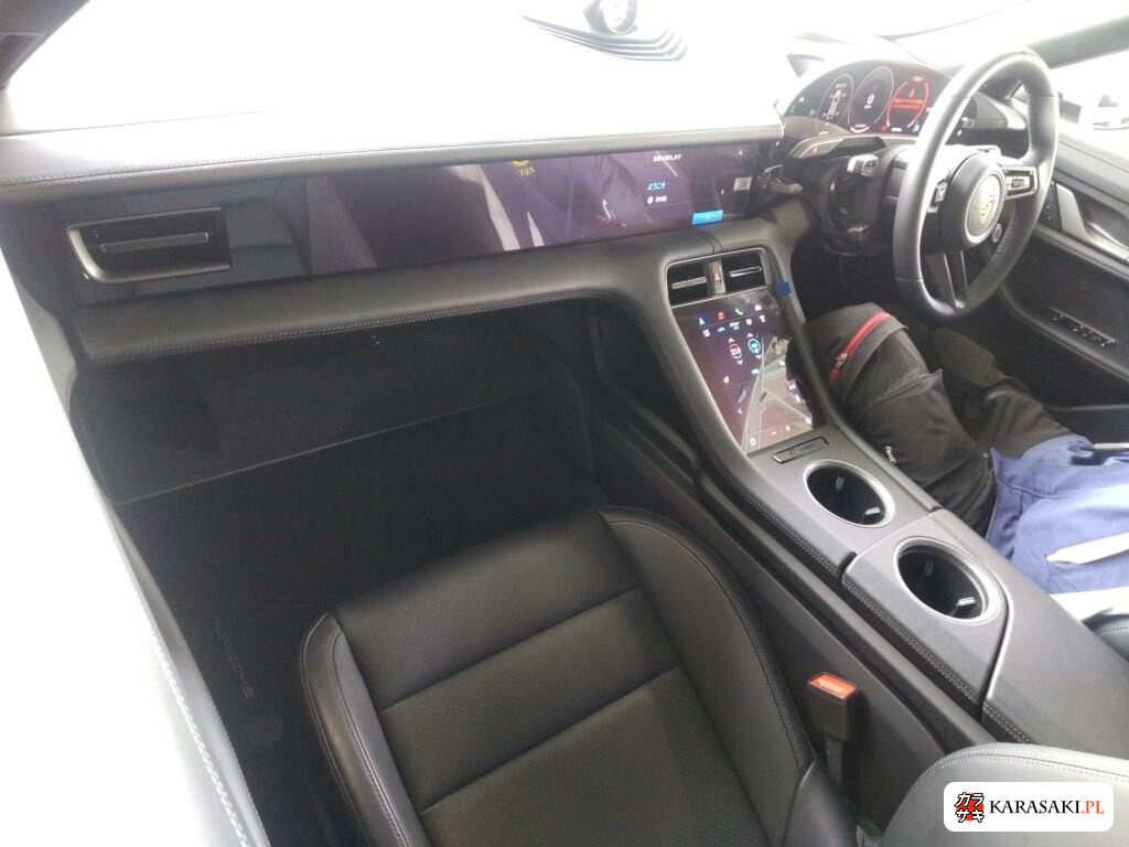Porsche J1SM22 2025 z aukcji japońskiej