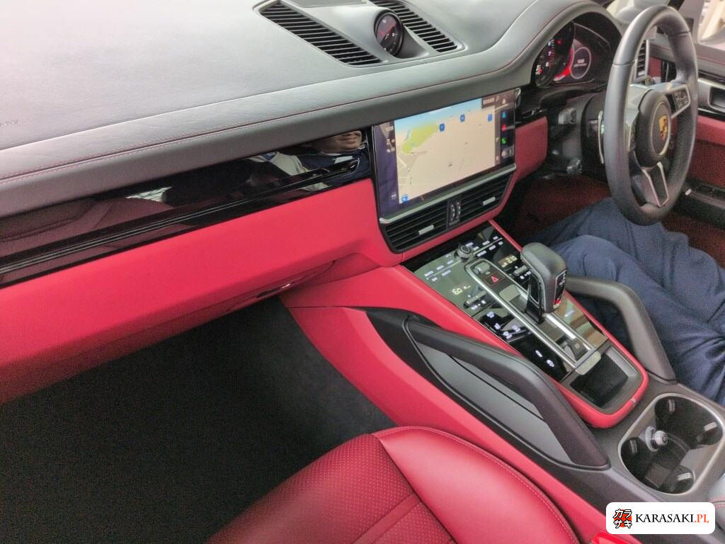 Porsche Cayenne Coupe 2023 z aukcji japońskiej