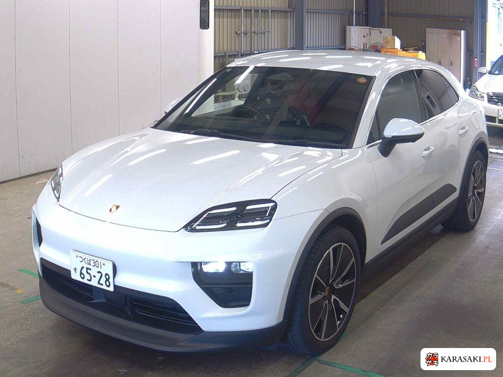 Porsche Macan 2025 z aukcji japońskiej