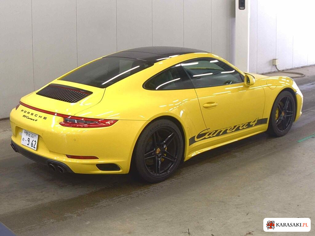 Porsche 911 2017 z aukcji japońskiej