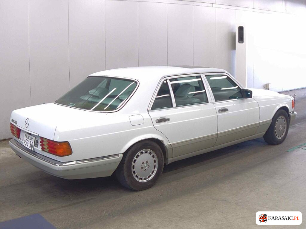1989 Mercedes-Benz S-Class 4D 560SEL 4
