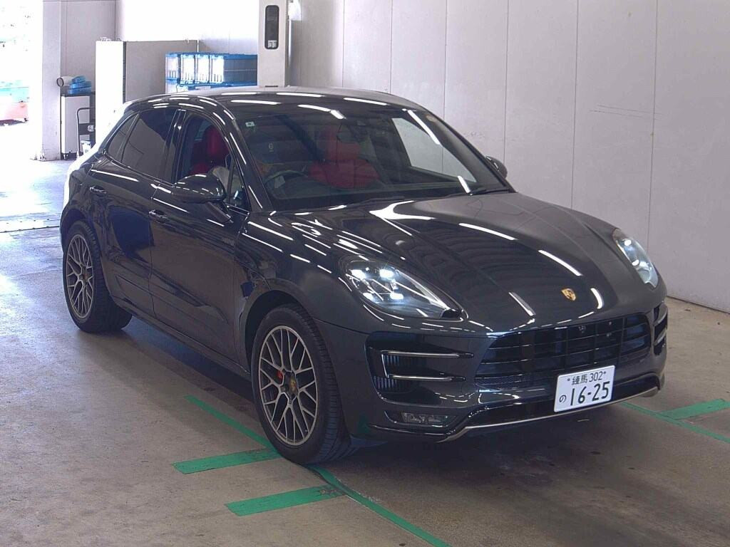 Porsche Macan 2017 z aukcji japońskiej