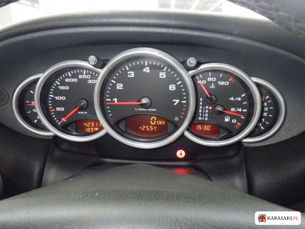 Porsche 911 1999 z aukcji japońskiej