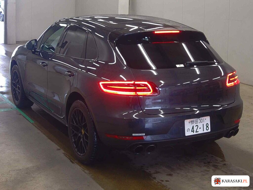 2018 Porsche Macan 4WD 2