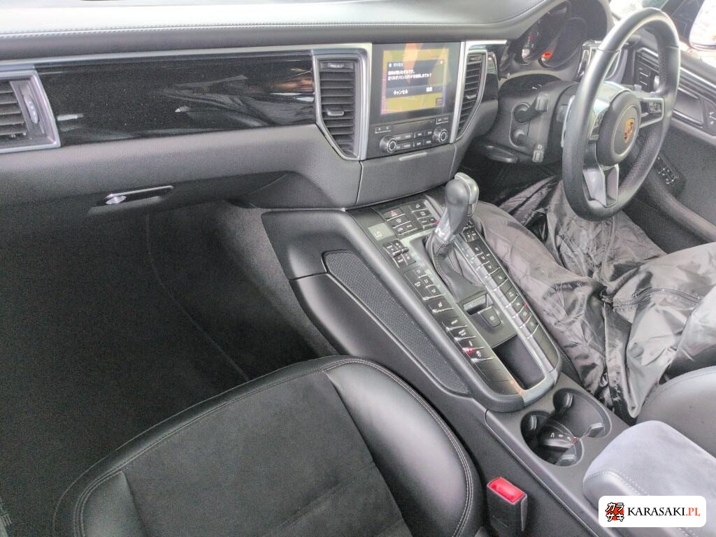 2018 Porsche Macan 4WD 5