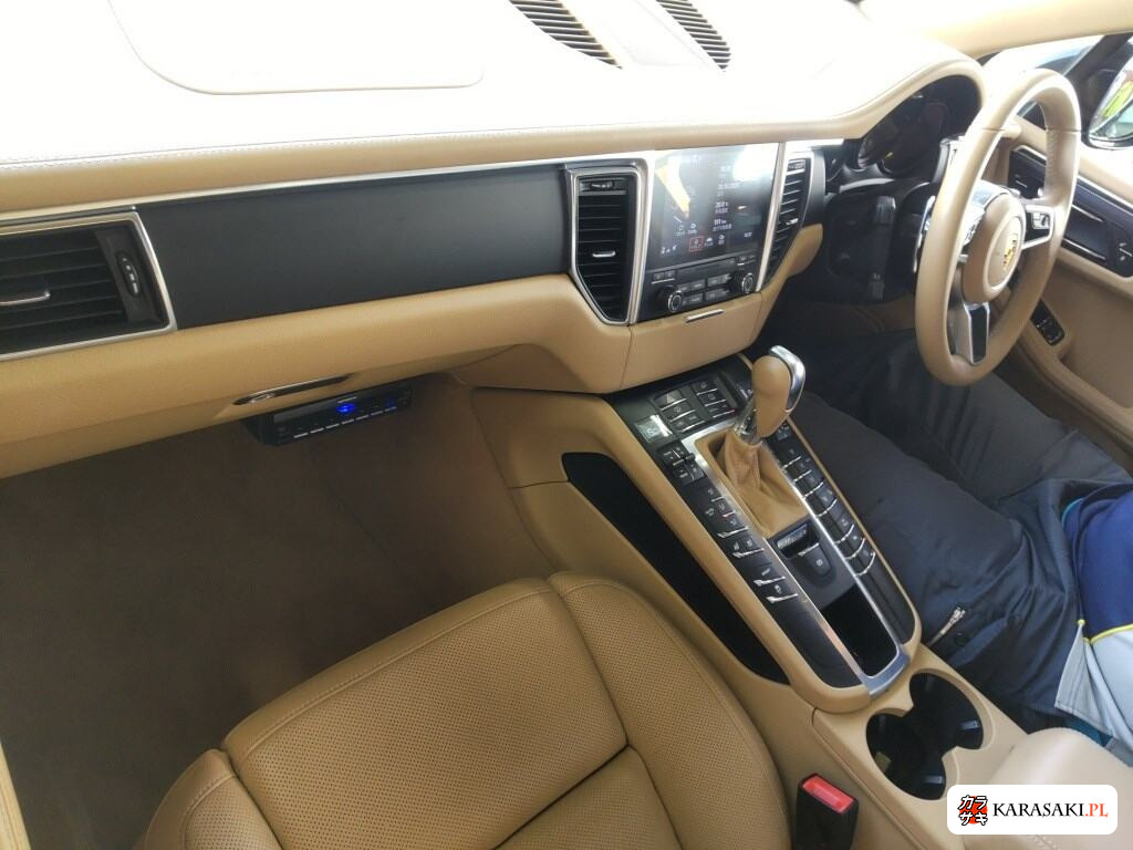 2016 Porsche Macan 4WD 5