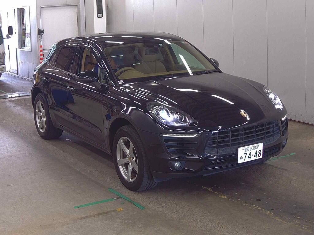 Porsche Macan 2016 z aukcji japońskiej