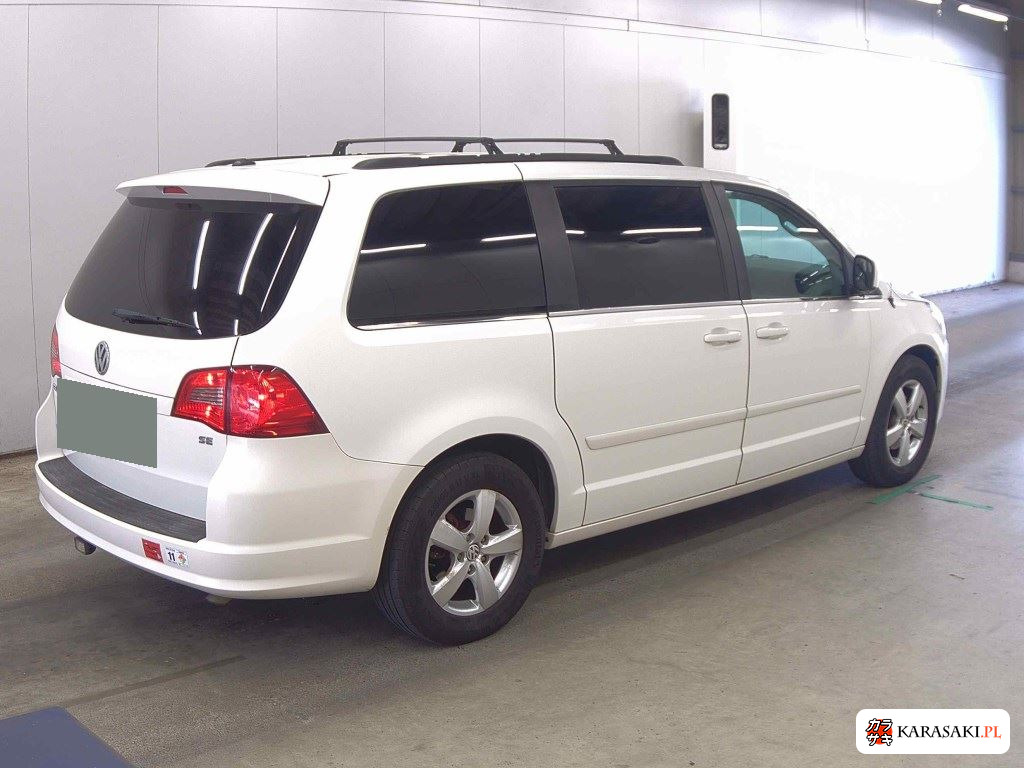 Volkswagen Routan 2012 z aukcji japońskiej