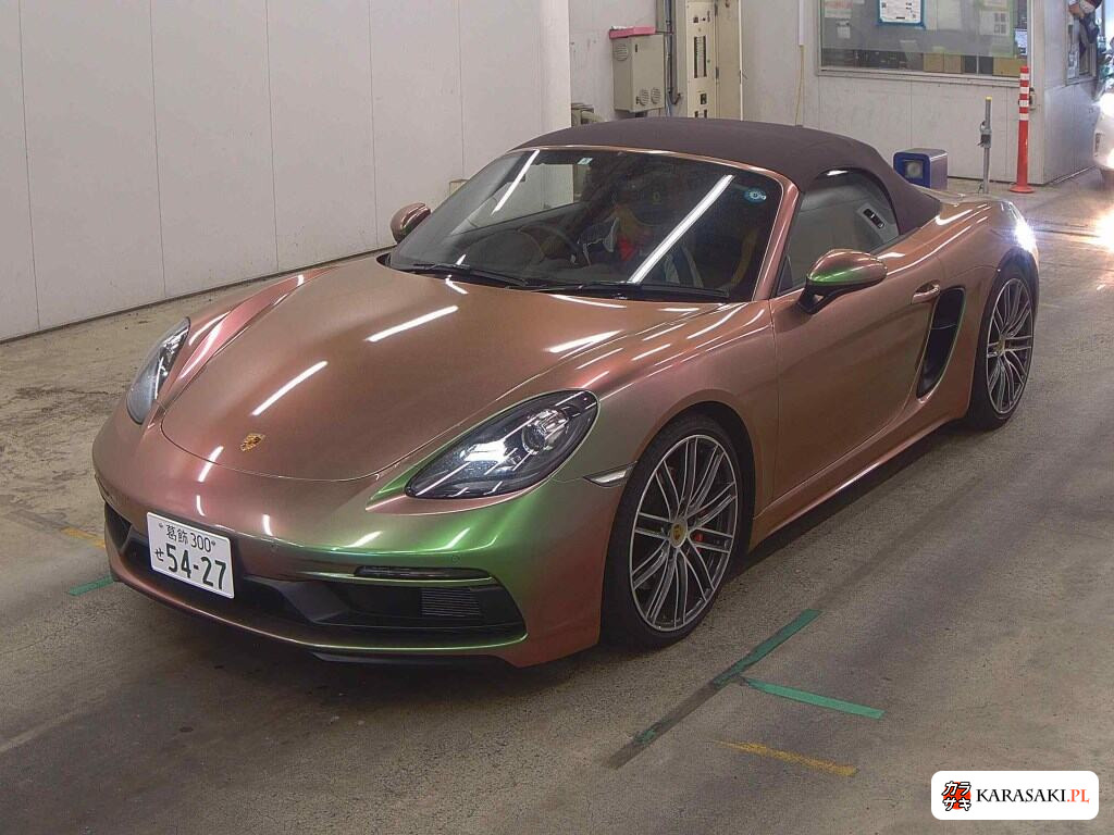 Porsche 718 Boxster 2024 z aukcji japońskiej