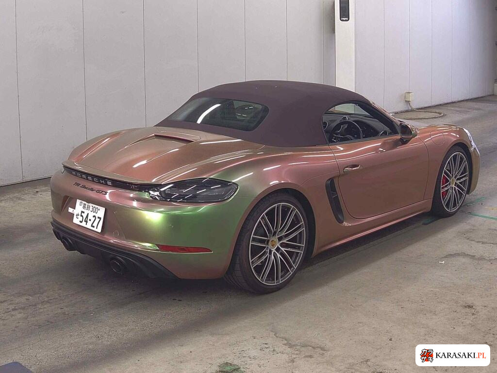 Porsche 718 Boxster 2024 z aukcji japońskiej