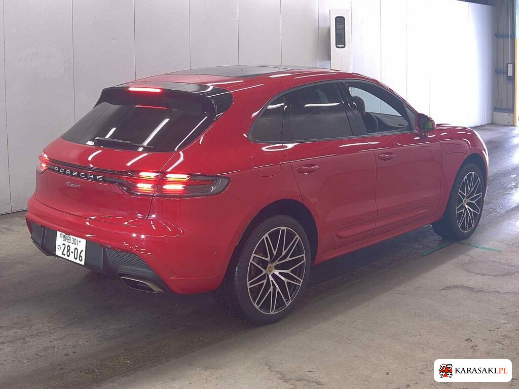 Porsche Macan 2024 z aukcji japońskiej