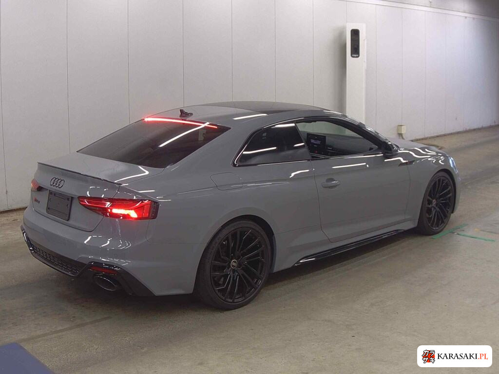 Audi RS5 2022 z aukcji japońskiej