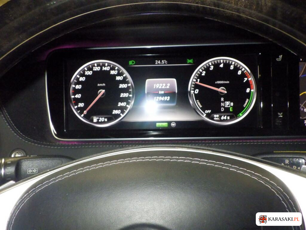 2014 Mercedes-Benz S-Class 4D S400 Hybrid AMG Line 6