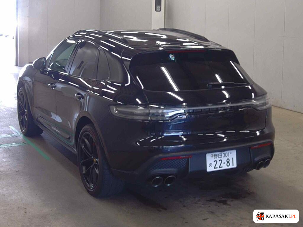 2023 Porsche Macan 4WD GTS Sport Chrono Package 2