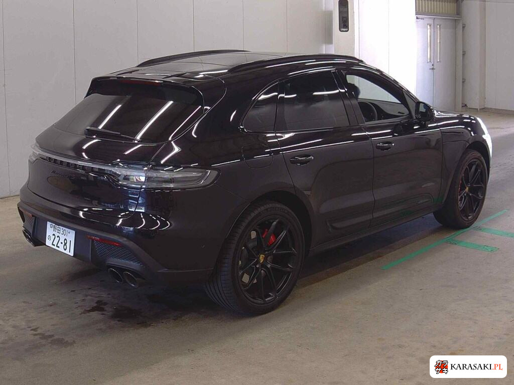2023 Porsche Macan 4WD GTS Sport Chrono Package 4