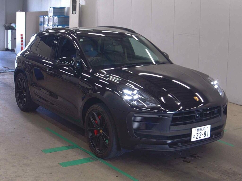 Porsche Macan 2023 z aukcji japońskiej