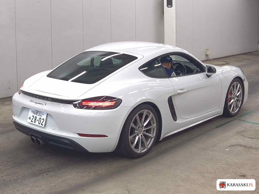 Porsche 718 Cayman 2018 z aukcji japońskiej