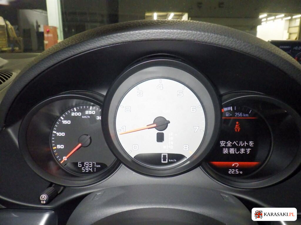 Porsche 718 Cayman 2018 z aukcji japońskiej