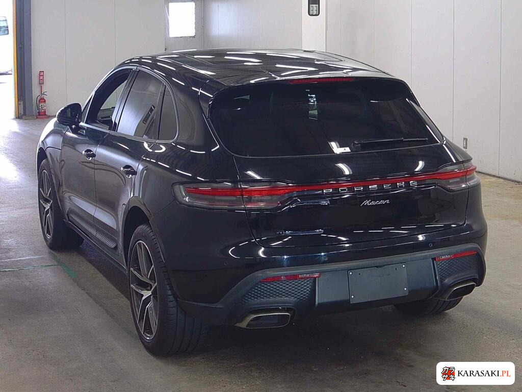 2023 Porsche Macan 4WD 2