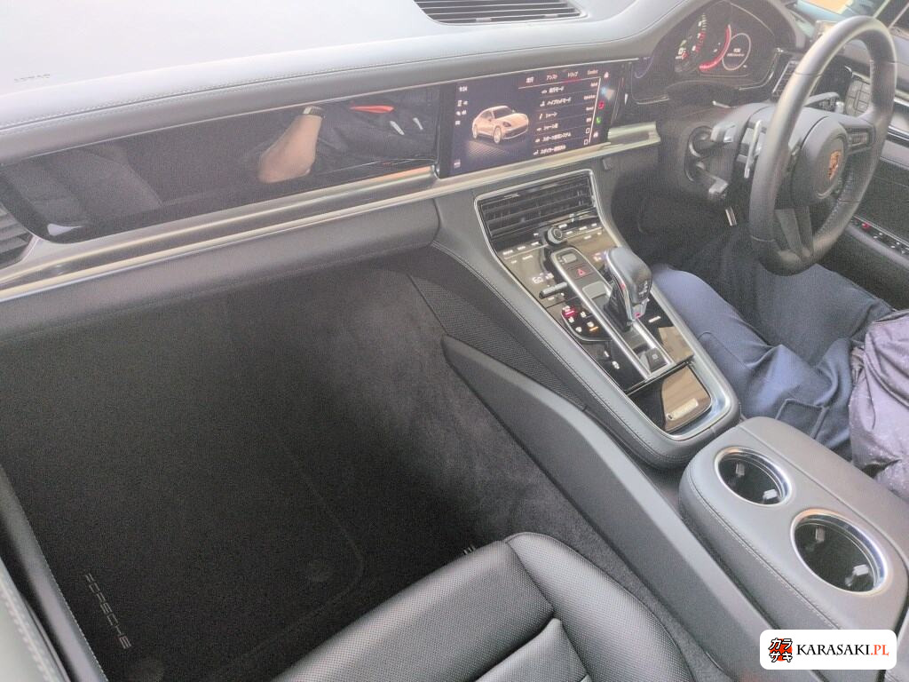 Porsche Panamera 2022 z aukcji japońskiej
