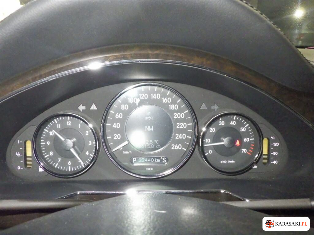 Mercedes-Benz CLS-Class 2006 z aukcji japońskiej