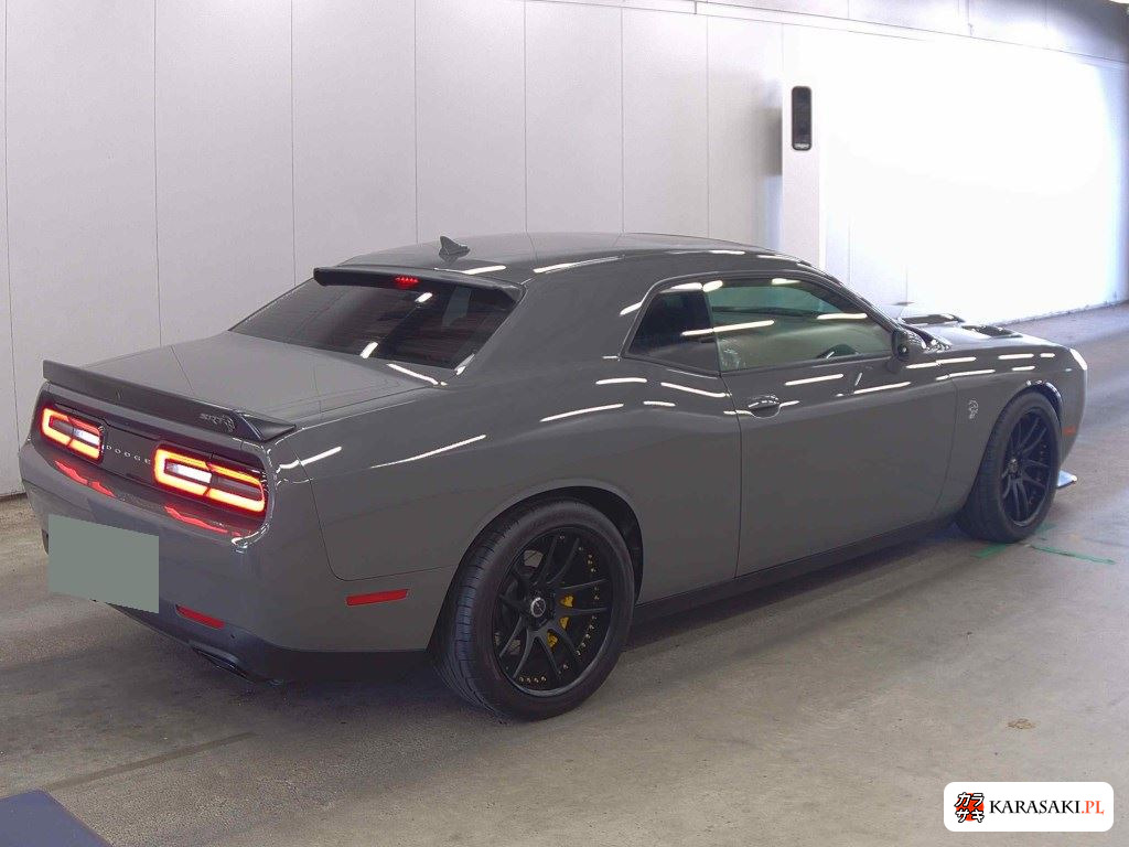 Dodge Challenger 2021 z aukcji japońskiej