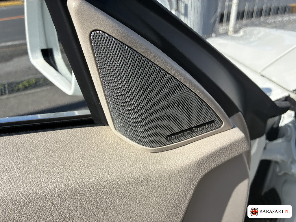 Mercedes-Benz E-Class 2015 z aukcji japońskiej