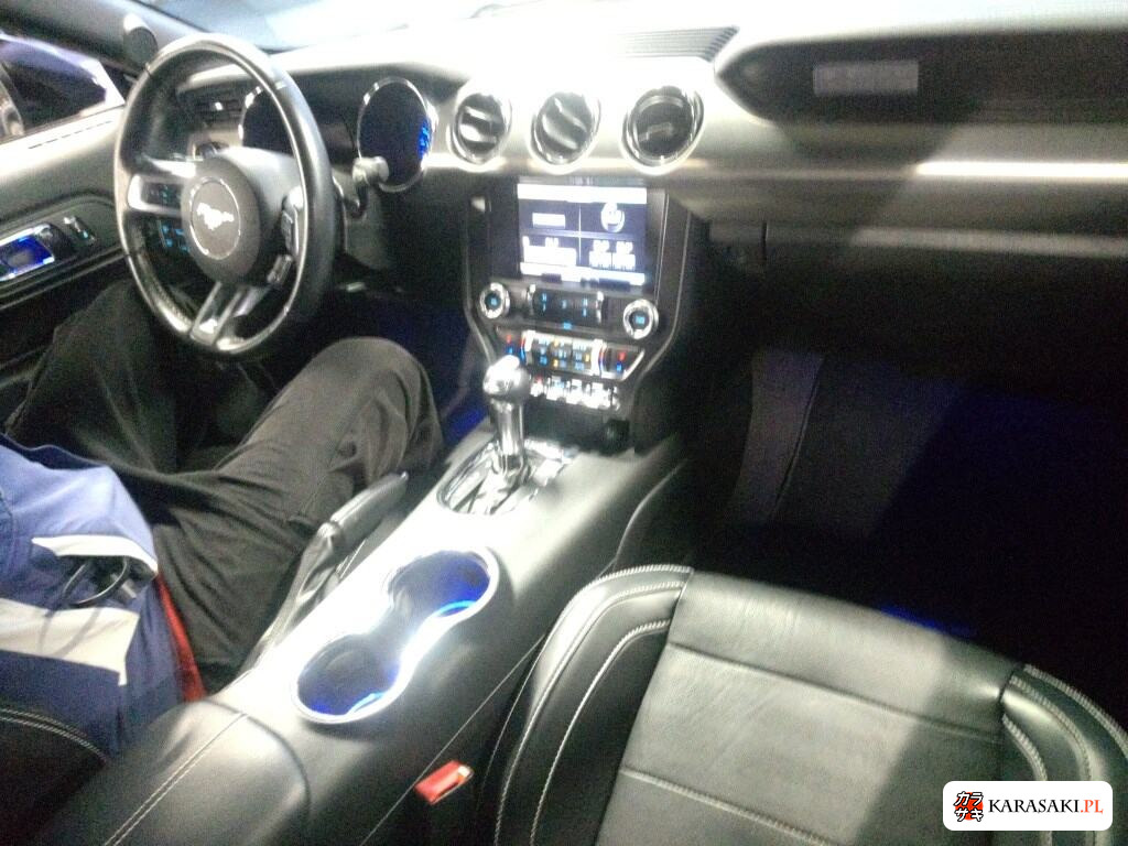 Ford Mustang 2015 z aukcji japońskiej