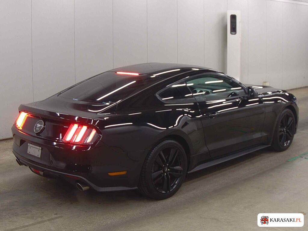 Ford Mustang 2015 z aukcji japońskiej