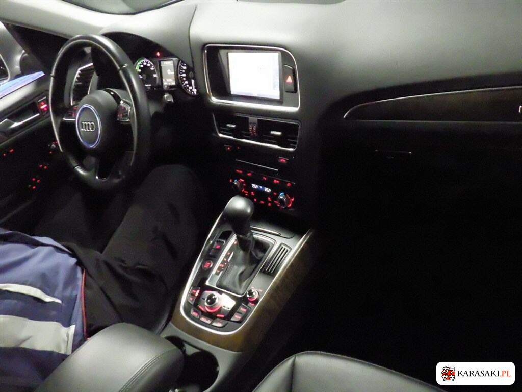 Audi Q5 Hybrid 2013 z aukcji japońskiej