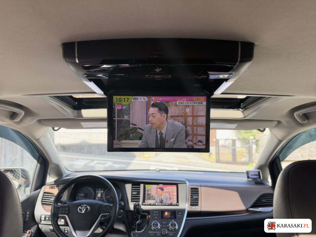 America Toyota Sienna 2019 z aukcji japońskiej