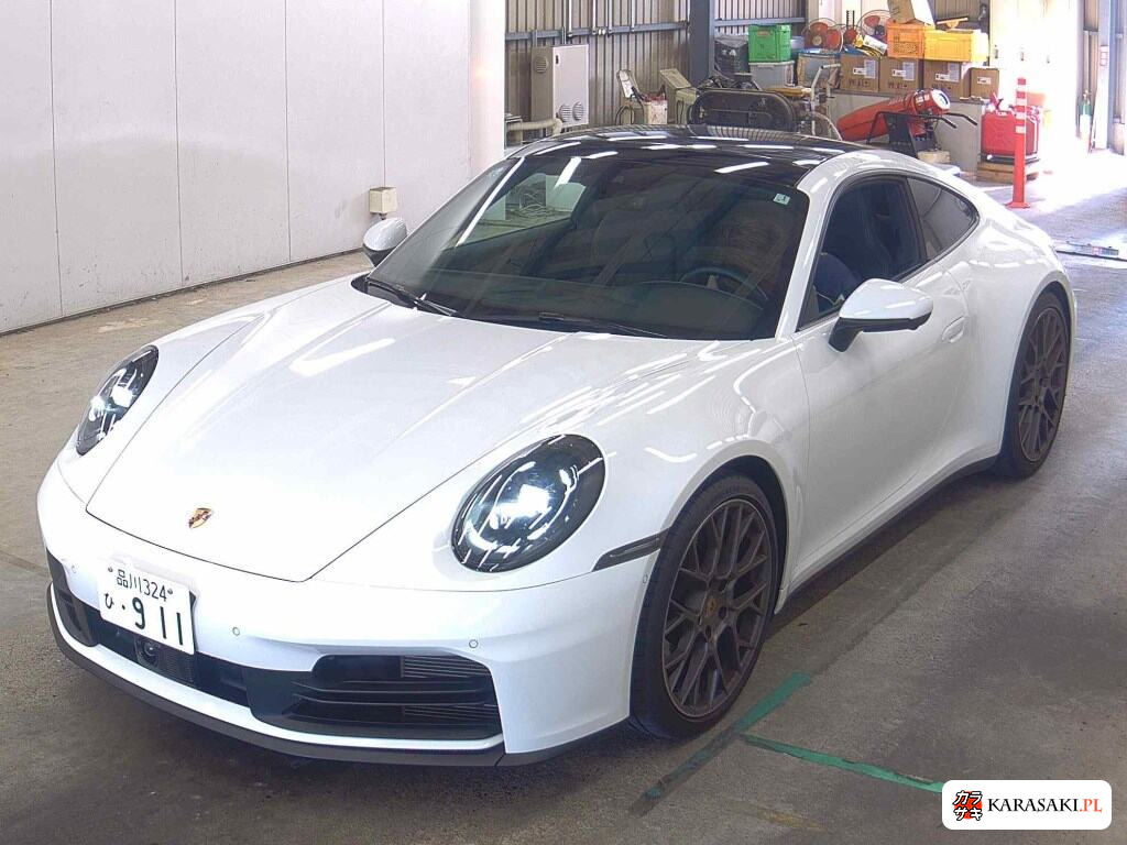 Porsche 911 2025 z aukcji japońskiej